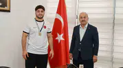 Gebzeli güreşçi Alperen Tokgöz Akdeniz Oyunları biletini kaptı