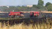 Kütahya kara yolunda anız yangını paniği
