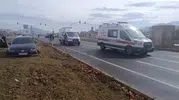 İslahiye'de kavşakta çarpışan iki otomobilde 6 kişi şans eseri yara almadı