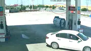 Konya’da direksiyon başında kalp krizi geçiren sürücü bariyerlere çarptı