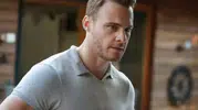 Hastane odasından paylaştı! Kerem Bürsin bu defa korkuttu