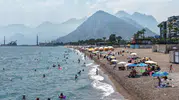 Antalya nemle kavruluyor