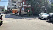 İzmit'te kontrolden çıkan araç kaldırımdaki yayaları biçti
