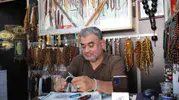 Gaziantepli memur tespih sanatıyla hayata tutunuyor