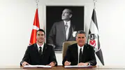 Beşiktaş dünya yıldızı Vlahovic ile bombayı patlattı
