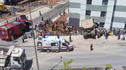 Malatya’da hafriyat kamyonu eve daldı