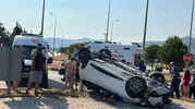 Kavşakta tırla çarpışan otomobildeki 4 kişi yaralandı