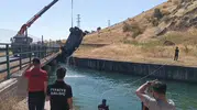 Eğil yolunda sulama kanalına düşen otomobilden 4 kişi sağ çıktı