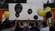 İhsaniye köyü meydanına dev ekran kuruldu