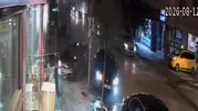 Elazığ’da trafik kazası anı güvenlik kamerasına yansıdı
