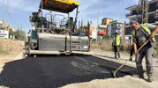 Aksu Altıntaş’ta altyapı bitiyor yollar asfaltla yenileniyor