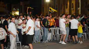 Lyon'u deviren Fenerbahçe'ye Isparta'da dev ekranlı kutlama