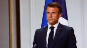 Fransa'da sosyal medya yasağına yargı engeli: Macron'dan "yeni taslak" talimatı