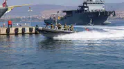 Kocaeli’de komandoların nefes kesen Mavi Vatan gösterisi