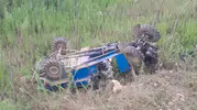 Patpat sürücüsü bahçeden dönerken devrildi, 1 yaralı