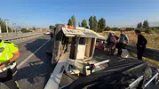 Tarım işçilerini taşıyan minibüs devrildi: 14 yaralı var