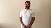 Üsküp sokaklarında yankılanan Sivas türküsü herkesi durdurdu