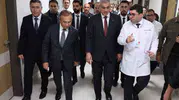 Bıçaklı saldırıya uğrayan Milletvekili Meriç’i Bakan Memişoğlu ziyaret etti