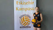 Eskişehirli genç yetenek voleybolun devine transfer oldu