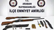 Araban’da ruhsatsız silah operasyonu