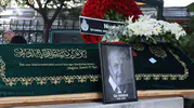 Tiyatro dünyasının çınarı Can Kolukısa aramızdan ayrıldı