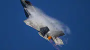 California üzerinde F-35B savaş uçağı yere çakıldı