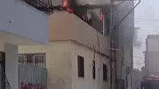 Sağlık ocağının çatısında yangın paniği