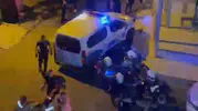 Balkondan kavgayı izleyen genç kurşunların hedefi oldu