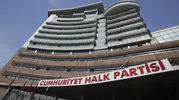 CHP'de ipler geriliyor: İstifaya direnen isimler için kritik süreç başladı