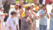 Dev kazanlar down sendromlu çocuklar için kaynadı, yüzlerce kişi aynı sofrada buluştu