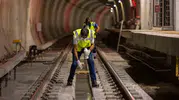 İzmir metrosunda gece başlayan gizli temizlik mesaisi