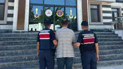 Nizip yolunda jandarma 17 yıllık firariyi yakaladı