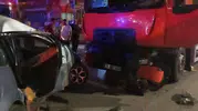 Samsun Çarşamba yolunda kamyon ve otomobil çarpıştı