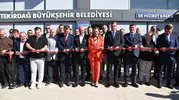 Ergene'de belediye hizmetleri tek çatı altında toplandı: Hem market hem ekmek büfesi açıldı
