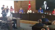Edirne Belediye Meclisi'nde tansiyon yükseldi: Sözlü tartışma fiziksel arbedeye dönüştü