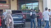 Diyarbakır'da trafik ışıklarında dehşet anları: Cip çapraz ateşe tutuldu