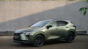 Yeni Lexus NX Karşımızda: 100 Kilometre Saf Elektrikli Menzil ve 6. Nesil Hibrit Güç Aktarma Organlarıyla Yeniden Doğdu