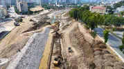 Mersin'in beton gri tonlarına yeşil başkaldırı: Şehrin kalbinde devasa bir vaha yükseliyor
