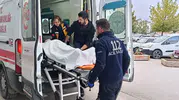 Sanayi sitesinde korkutan kaza: Kamyon kasasından düşen kişi hastanelik oldu