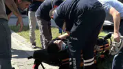 Menteşe'de dikkatsizlik kazaya davetiye çıkardı: Motosikletli genç kaldırıma savruldu