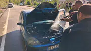 Kastamonu yolunda korku dolu anlar: Motor kısmından yükselen dumanlar paniğe yol açtı