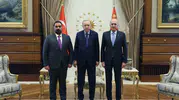 Külliye'de kritik diplomasi trafiği: Erdoğan'ın konuğu Halbusi oldu