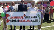 Araban'da gökyüzü Gazze'deki çocuklar için umutla renklendi