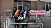 Bitlis'te 6,1'lik kabus senaryosu: Hastanede nefes kesen kurtarma operasyonu