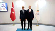 Malatya'da belediye binasının çehresi değişti: Atıl alanlar gençlerin yeni yuvası oldu