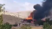 Bahçedeki samanlar bir anda tutuştu: Müstakil ev küle döndü