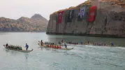 Fırat'ın Sularında Dev Organizasyon: 4 Bin 440 Sporcu Rumkale'de Buluştu
