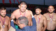 Pasinler er meydanında Kenan Gör fırtınası: Doğu'nun Kırkpınar'ında başpehlivanlık tacı sahibini buldu