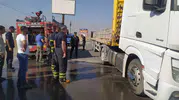 Adıyaman yolunda korku dolu anlar: Seyir halindeki tır alevlere teslim oldu