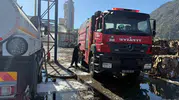 Söke'de korkutan fabrika yangını: Ekipler alevlere geçit vermedi